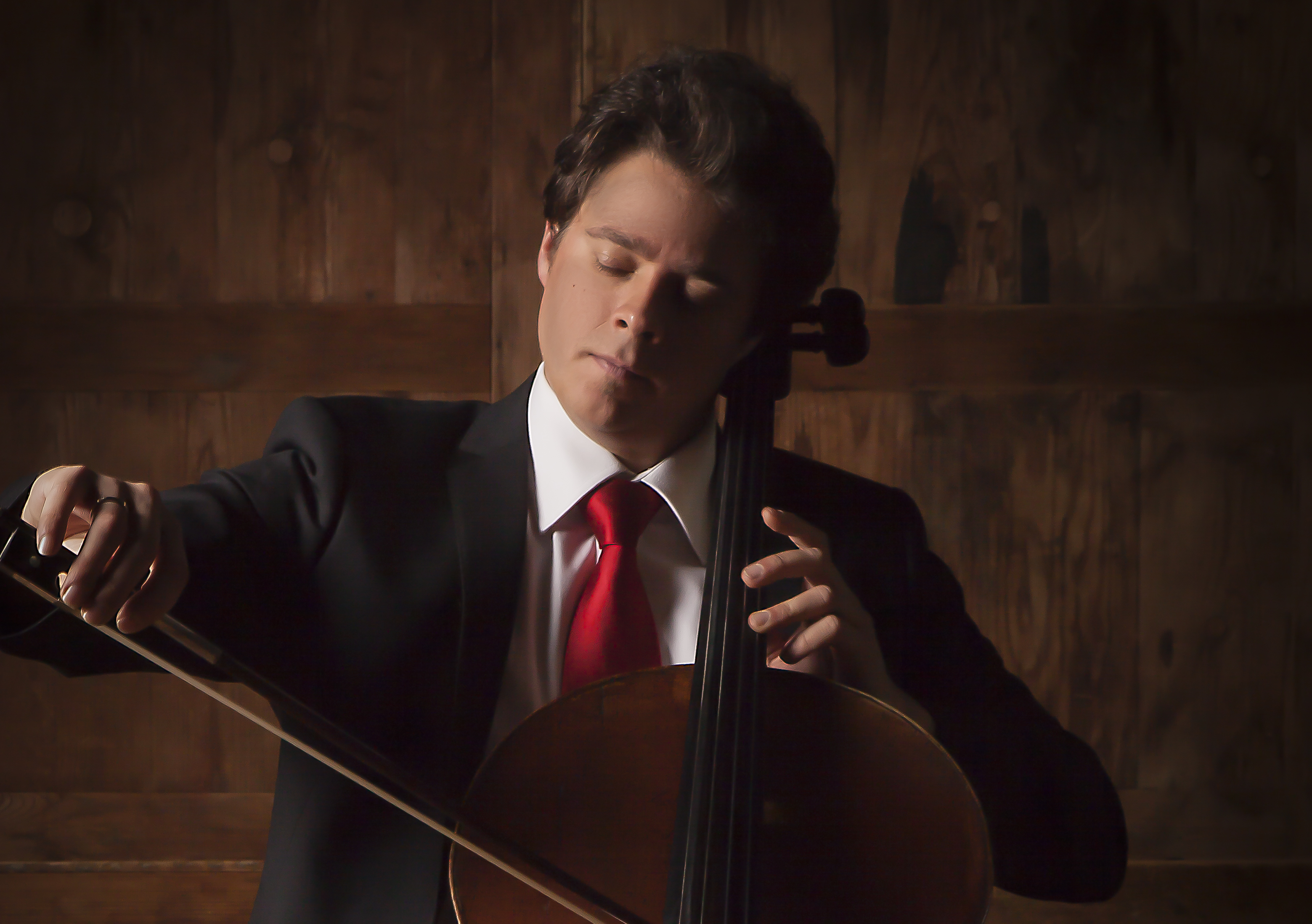 MIka Kirsi Samuli Peltonen Playing Cello